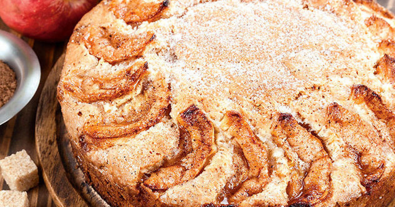Пирог с яблоками от Дарьи Донцовой