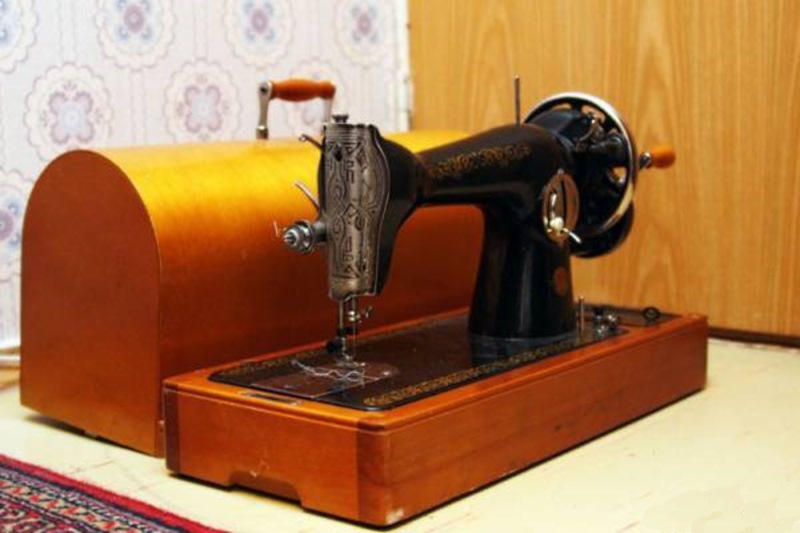 Вот почему антиквары устроили настоящую охоту за старыми швейными машинками!