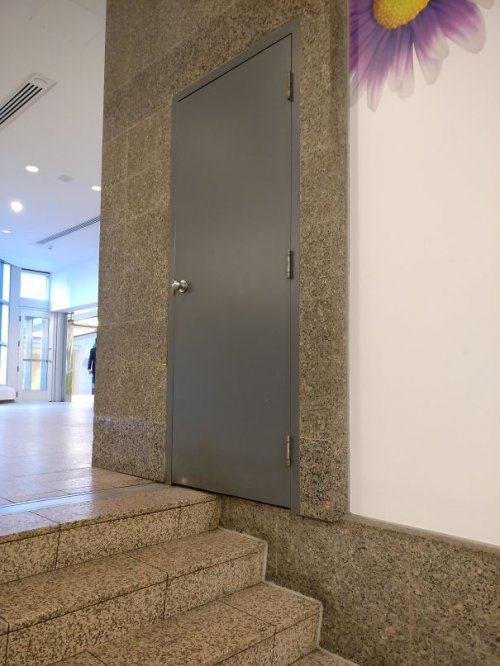 Строительно-дизайнерские ляпы и маразмы (34 фото) Строительно-дизайнерские ляпы и маразмы (34 фото)