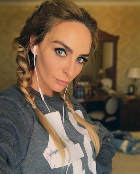 Варнава показала, как изменилась за 12 лет Варнава показала, как изменилась за 12 лет
