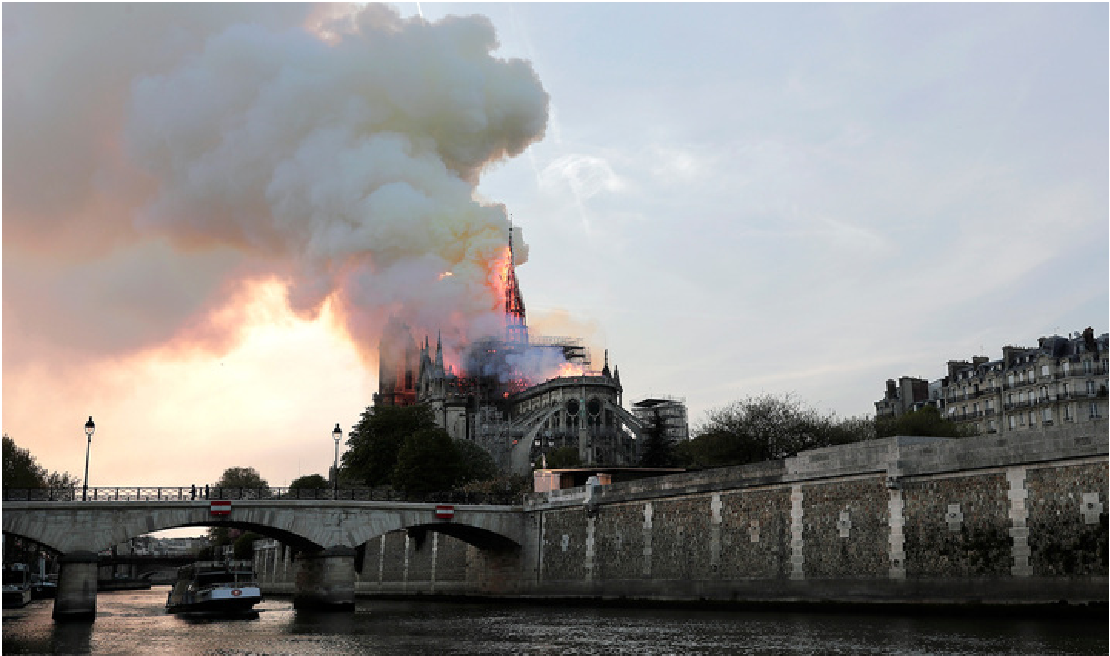 Notre-Dame de Paris - как знамение... Бог отвернулся от вас
