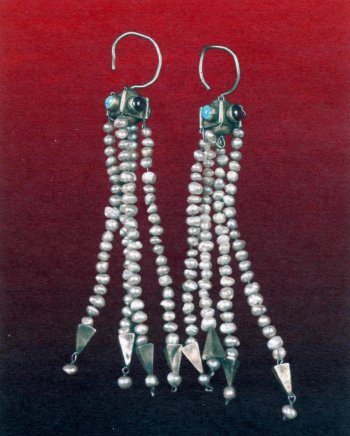 Серьги Великой княгини Рязанской Ефросинии, XIV век.