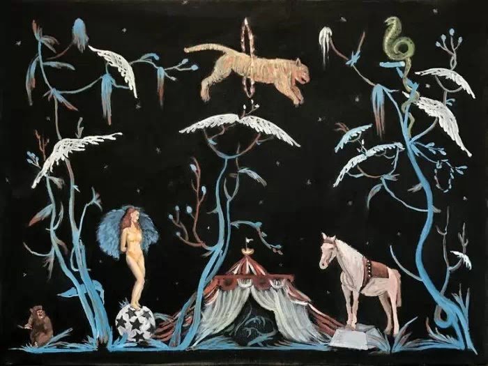Karen Clark жутки и поэтичны, странны и знакомы. Karen Clark