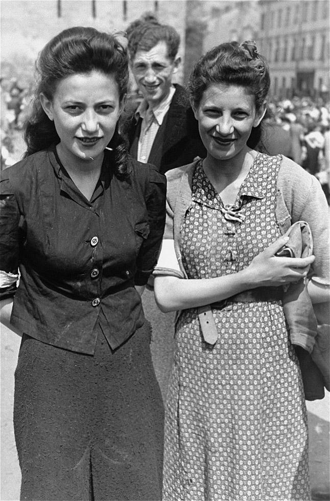 Запретные фотографии: варшавское гетто летом 1941 года Запретные фотографии: варшавское гетто летом 1941 года