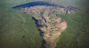 Загадочные кратеры в России указывают на то, что нашу планету, возможно, ожидают серьезные неприятности Загадочные кратеры в России указывают на то, что нашу планету, возможно, ожидают серьезные неприятности