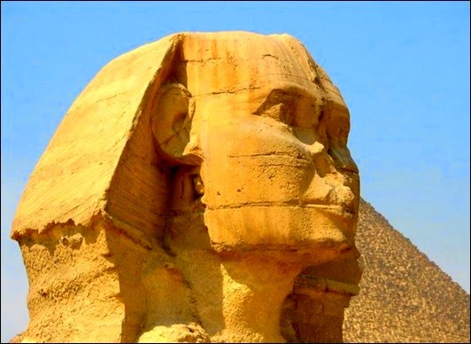 Загадки египетского Сфинкса: чем дальше копают, тем их больше Original