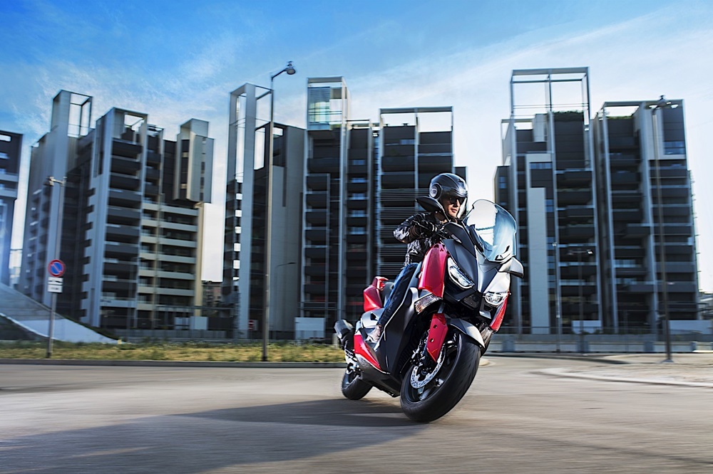 Скутер Yamaha X-MAX 125 2018