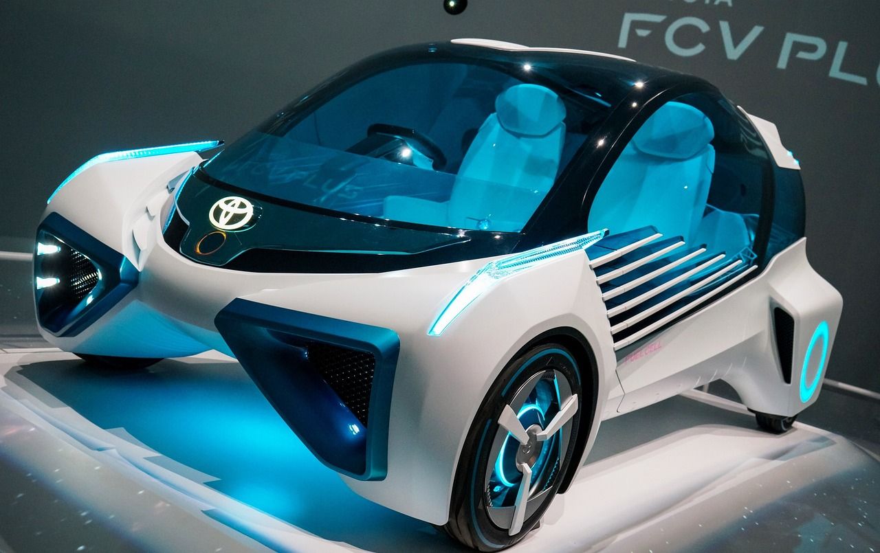 Toyota готовится к запуску 10 новых моделей электромобилей к 2026 году Toyota готовится к запуску 10 новых моделей электромобилей к 2026 году