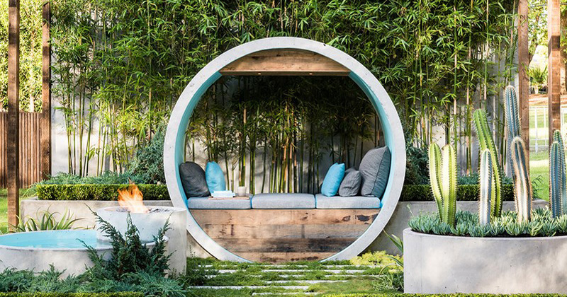 Интересная идея дизайна места для уединенного отдыха