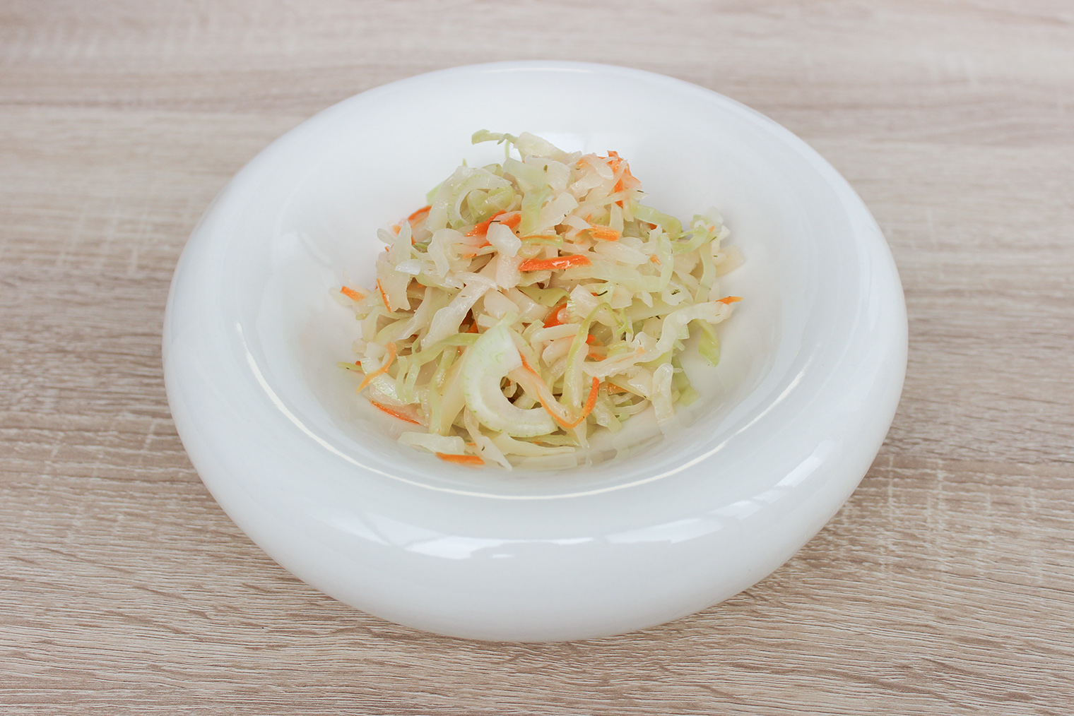 В чем квасить капусту, чтобы она не испортилась и сохранила всю пользу