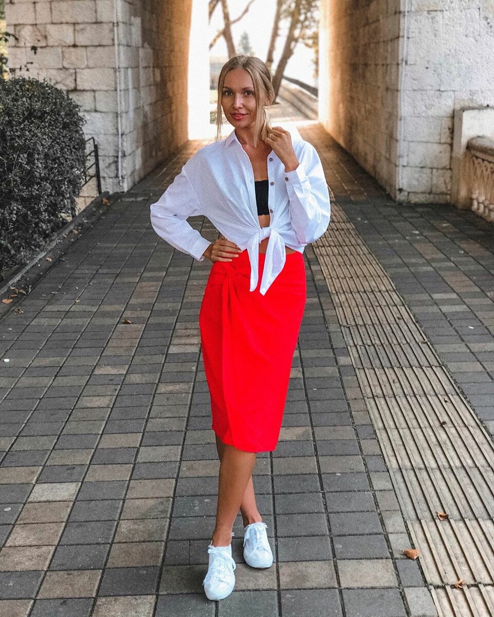 https://www.instagram.com/zolotoy_pesok/
