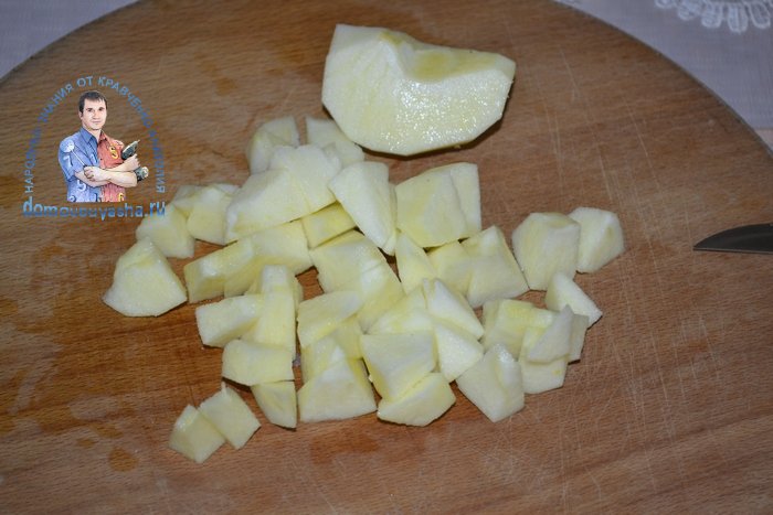 Салат из маринованной цветной капусты с ананасом