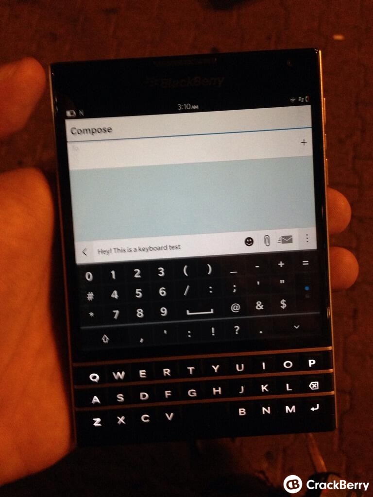 Знакомимся с BlackBerry Passport — все подробности Знакомимся с BlackBerry Passport — все подробности