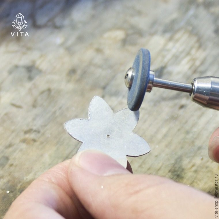 Кольцо в технике metalsmith