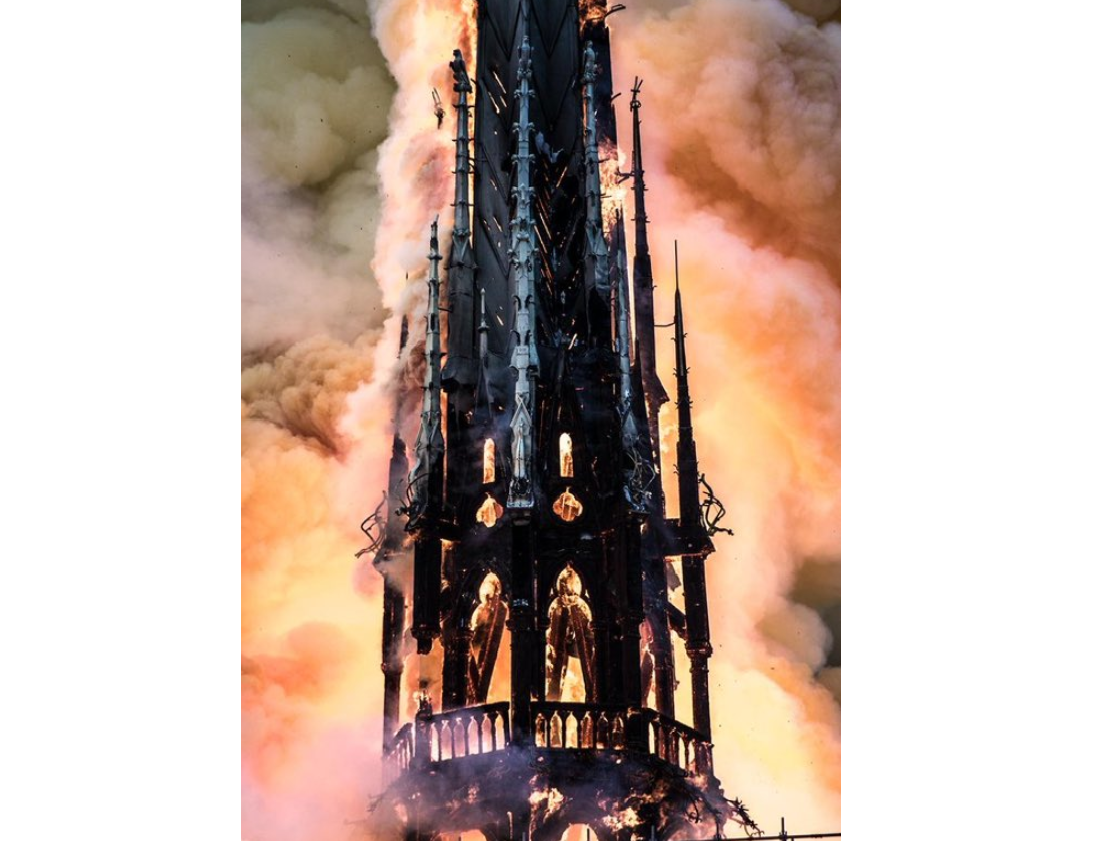 Notre-Dame de Paris - как знамение... Бог отвернулся от вас