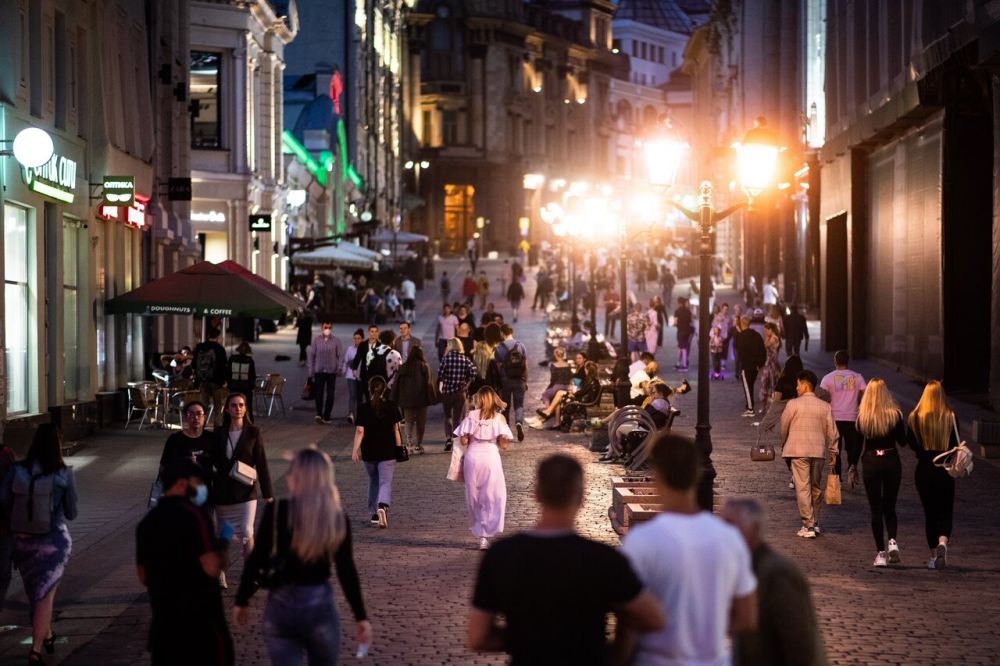 11 фото людной Москвы после снятия карантина
