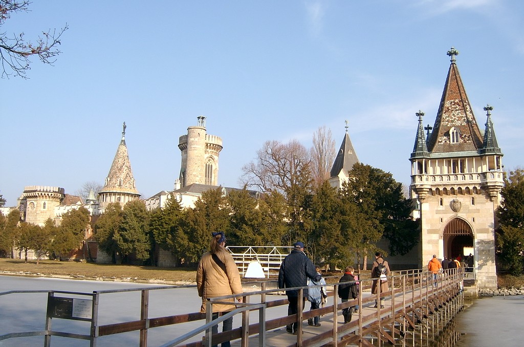 Laxenburg_01.jpg Laxenburg_01.jpg