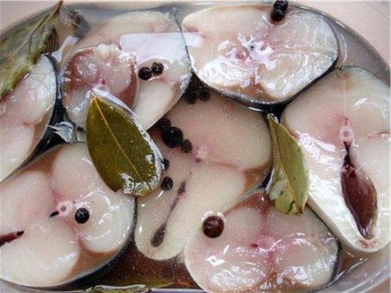 Маринование сельди в домашних условиях кусочками Маринование сельди в домашних условиях кусочками