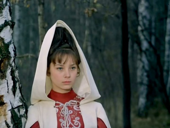 Советская и российская киноактриса, театральная актриса. Советская и российская киноактриса, театральная актриса.