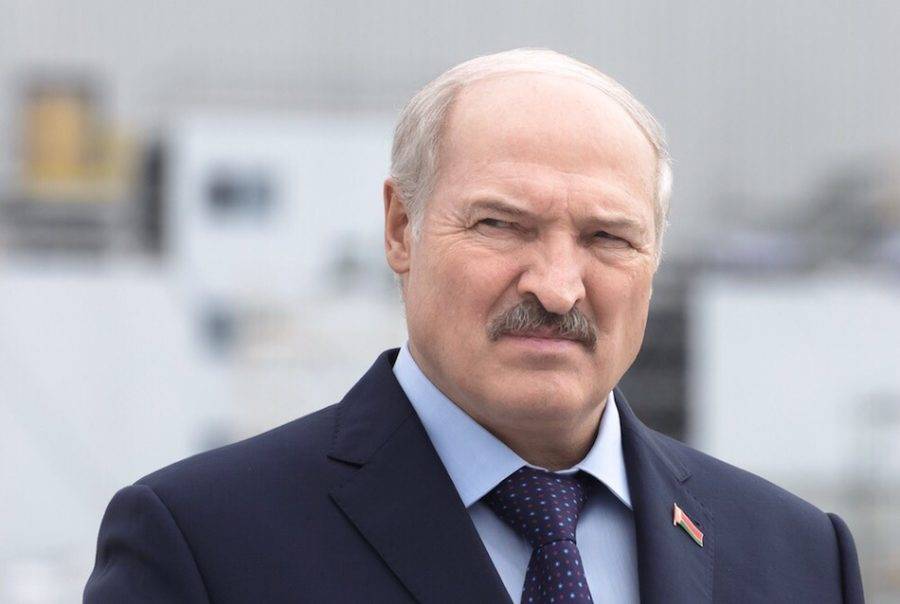 Лукашенко постепенно теряет власть Лукашенко постепенно теряет власть