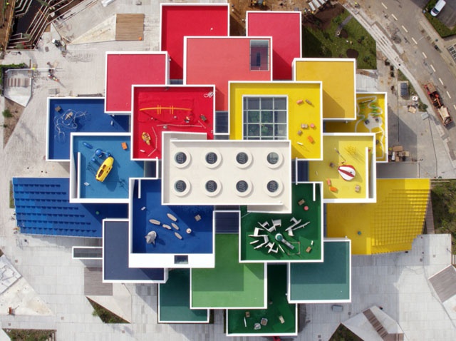 Дом LEGO
