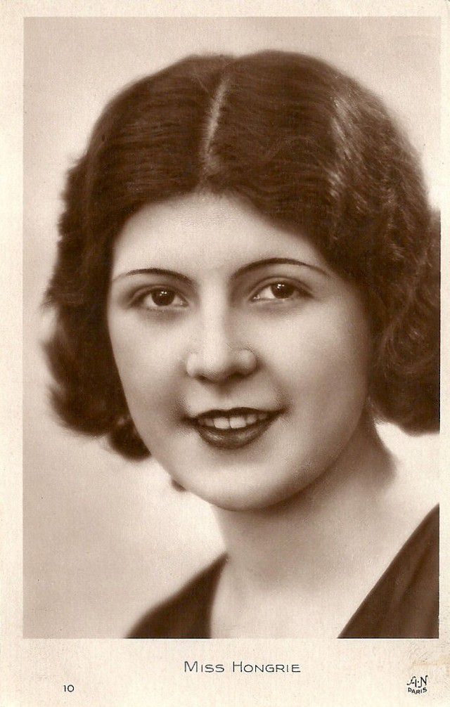     1930 , ,  