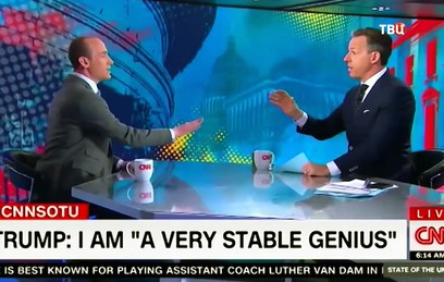 Ведущий CNN прервал интервью с помощником Трампа из-за "неправильных" ответов Ведущий CNN прервал интервью с помощником Трампа из-за "неправильных" ответов
