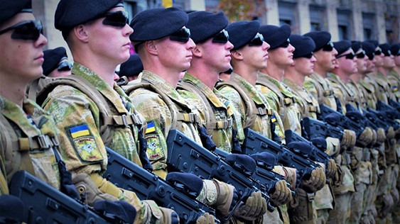 «Черные береты» против декоммунизации: к чему приведет бунт украинских морпехов «Черные береты» против декоммунизации: к чему приведет бунт украинских морпехов