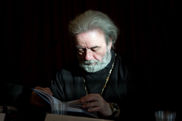 Протоиерей Александр Ильяшенко: Трагедия – это какой-то знак для нас