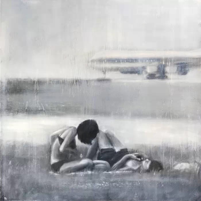 Karen Clark жутки и поэтичны, странны и знакомы.