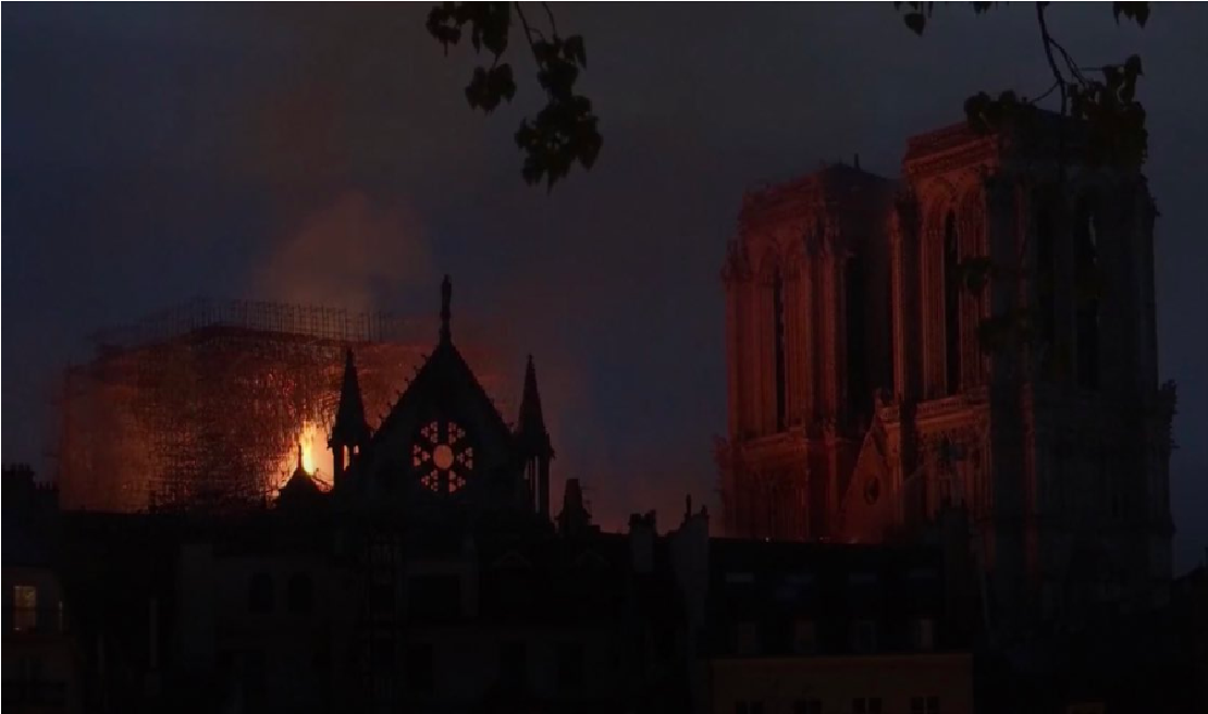 Notre-Dame de Paris - как знамение... Бог отвернулся от вас