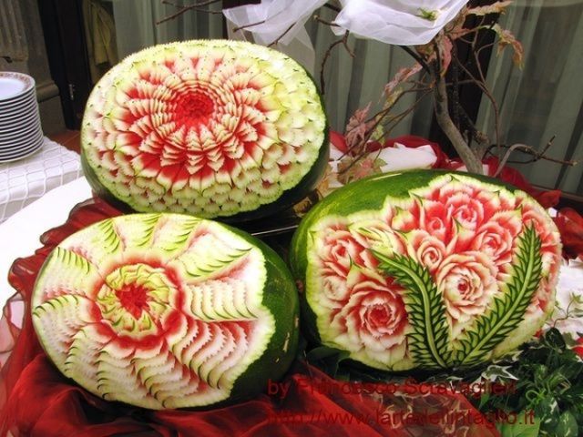 Amazing Watermelon Carvings (75 pics)