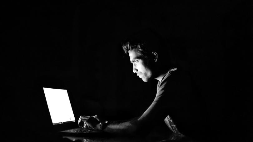 Украдут всё. Как хакеры взламывают Wi-Fi в квартирах