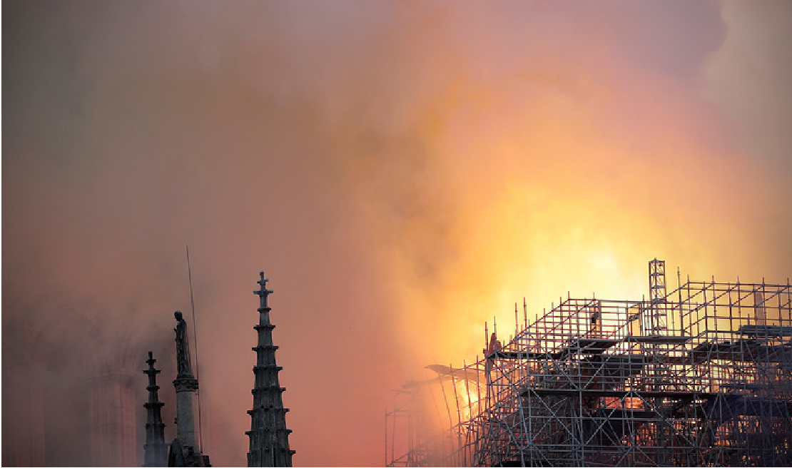 Notre-Dame de Paris - как знамение... Бог отвернулся от вас