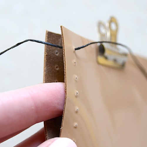 isly-gifts-for-guys-handmade-leather-wallet-tutorial-5-sew
