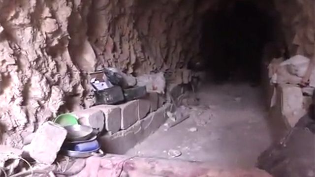 Охотники на ИГИЛ: военные опубликовали видео секретного бункера террористов