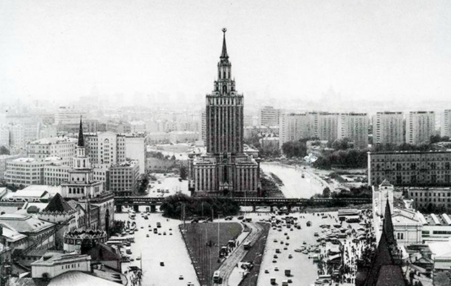 32 факта о сталинских высотках