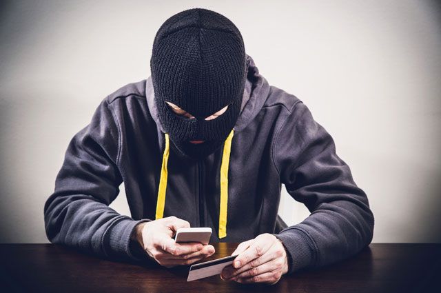 Паспорт чужой — деньги мои. Как кредитные аферисты берут займы Паспорт чужой — деньги мои. Как кредитные аферисты берут займы