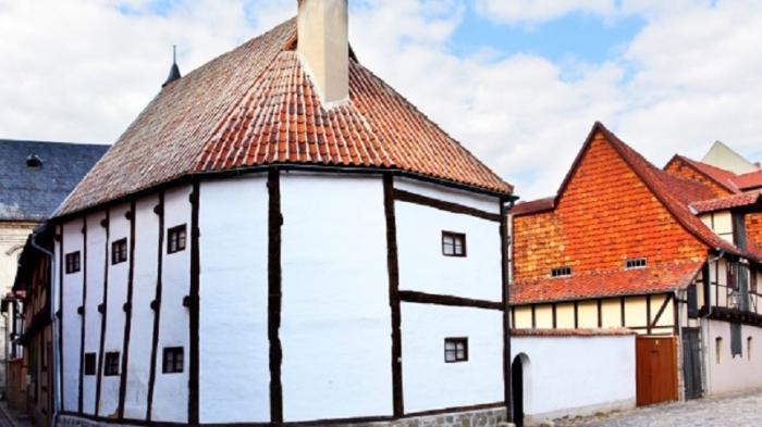 10 уникальных строений Германии (9 фото) 10 уникальных строений Германии (9 фото)