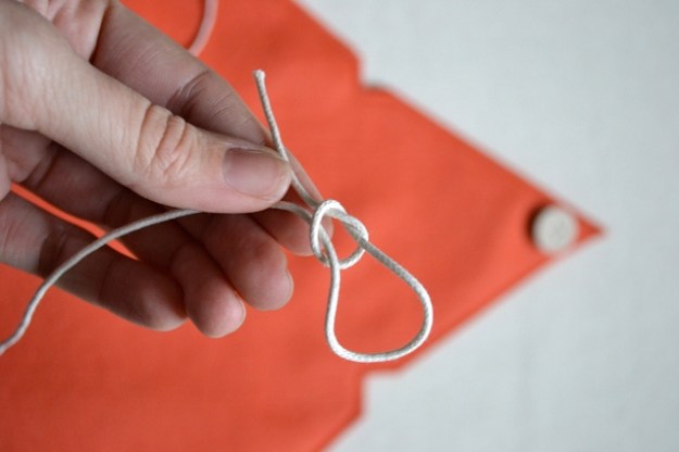 13felt-elec-cases-knot-425