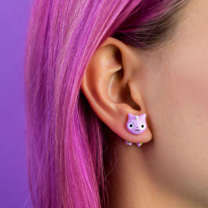 Lady Rainicorn Cat Earring