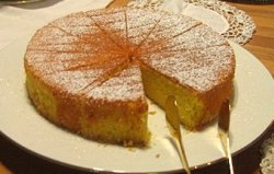 Нежный бисквит в мультиварке – быстро, вкусно, красиво