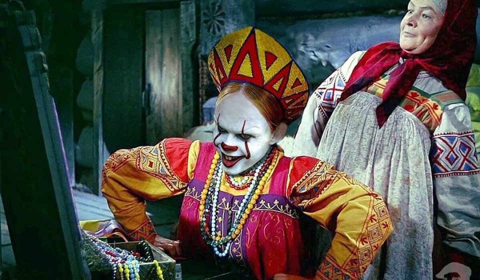 9 угарных фото, на которых объединены советские и голливудские фильмы