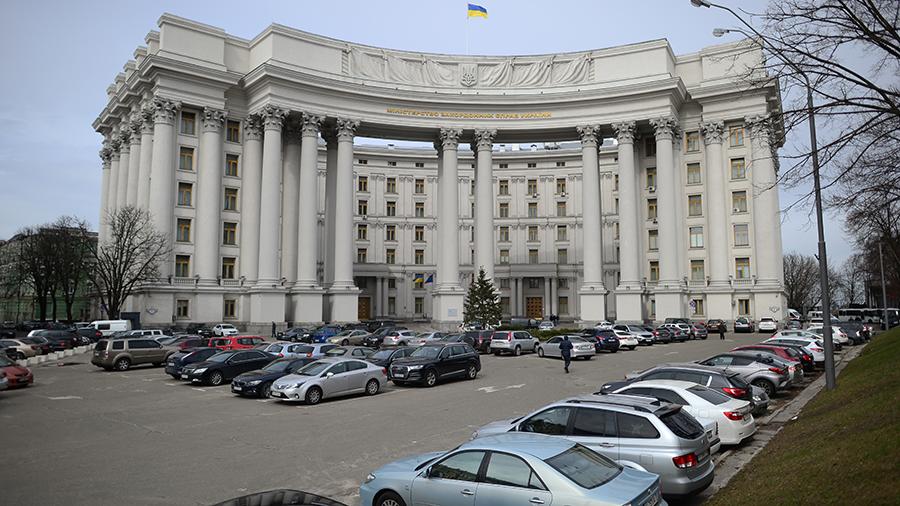 МИД Украины выразил протест в связи с посещением Донбасса депутатом РФ