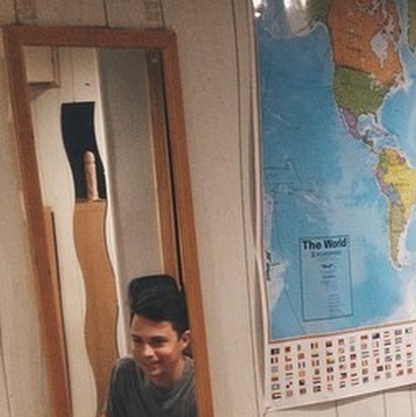 Нашел Фалоимитатор