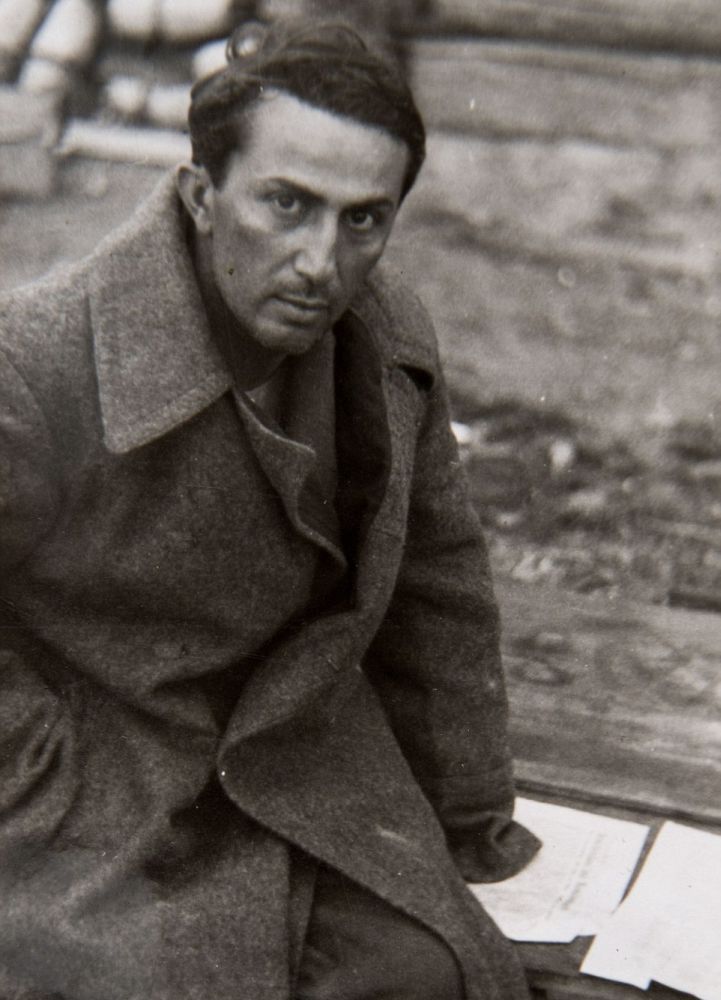 Трагедия семьи Сталина. Что стало с детьми и женами вождя Трагедия семьи Сталина. Что стало с детьми и женами вождя