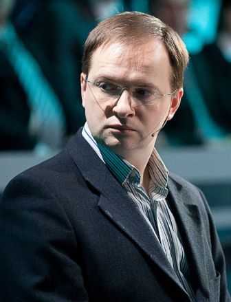 «Не вообще импортных, а конкретно американских»: Карен Шахназаров выступил против фильмов из США «Не вообще импортных, а конкретно американских»: Карен Шахназаров выступил против фильмов из США звезда