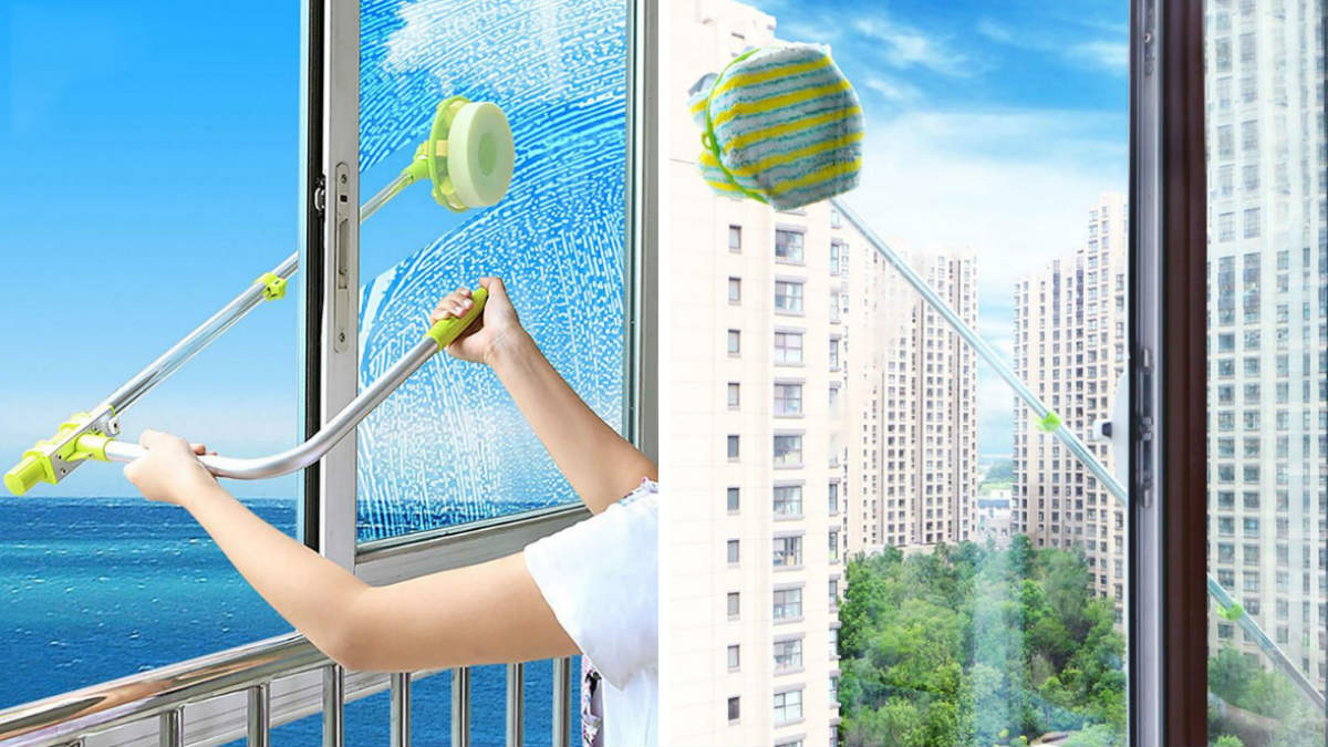 Cleaning window tits