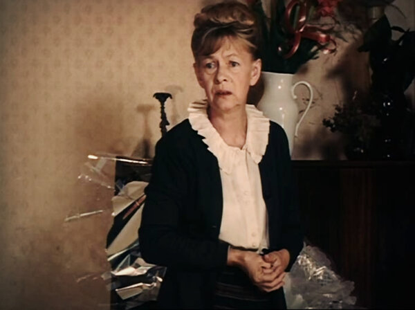 Александра Назарова в фильме "Принцесса на бобах" 1997г. (источник фото:my-hit.org)