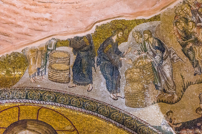Умножение хлебов. Мозаики и фрески монастыря Хора. Церковь Христа Спасителя в Полях.
